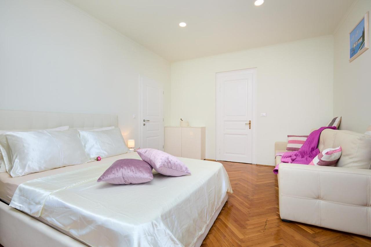 Spacious 4 Bedroom Dubrovnik Apartment Exterior photo