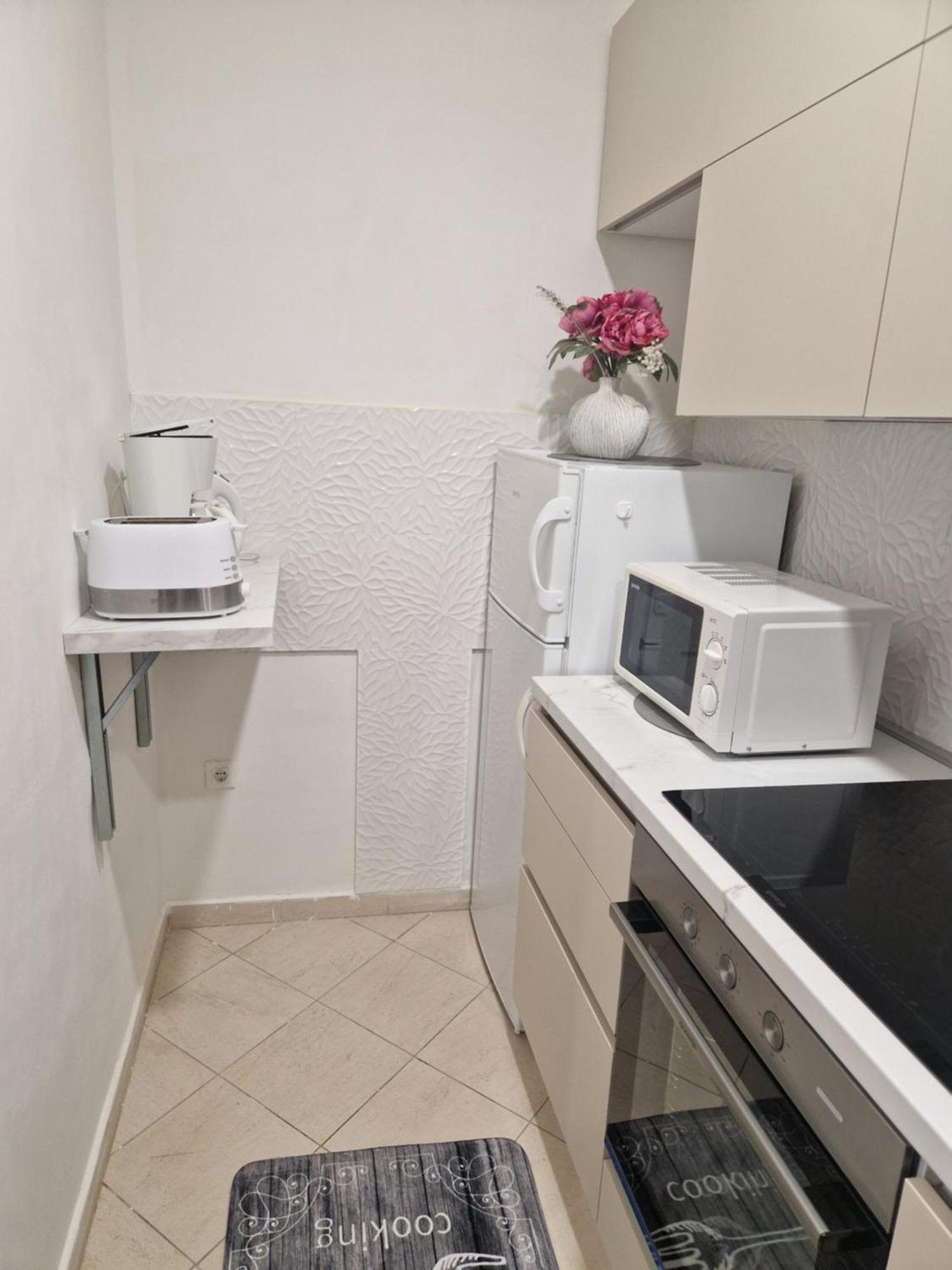 Spacious 4 Bedroom Dubrovnik Apartment Exterior photo