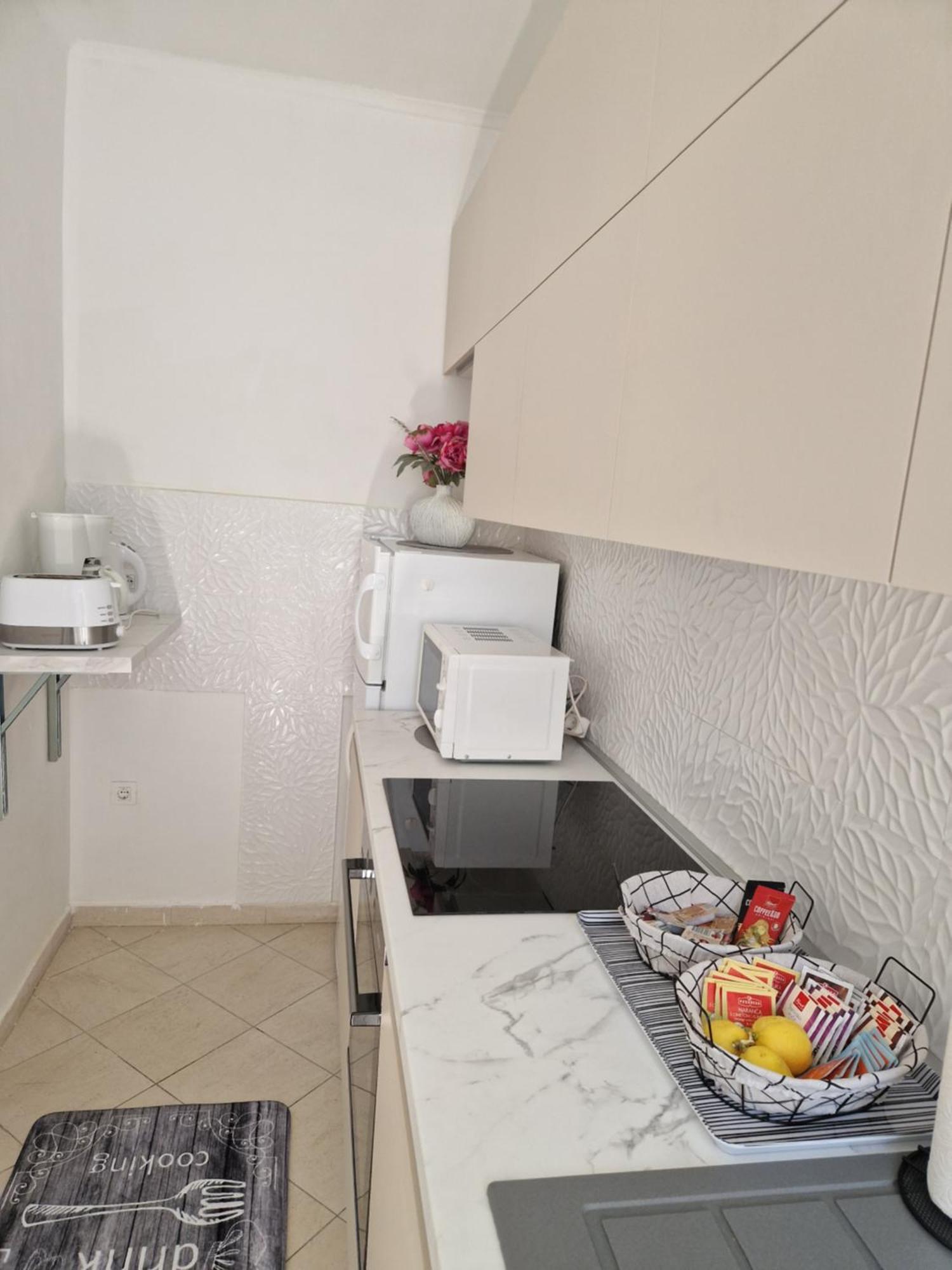 Spacious 4 Bedroom Dubrovnik Apartment Exterior photo